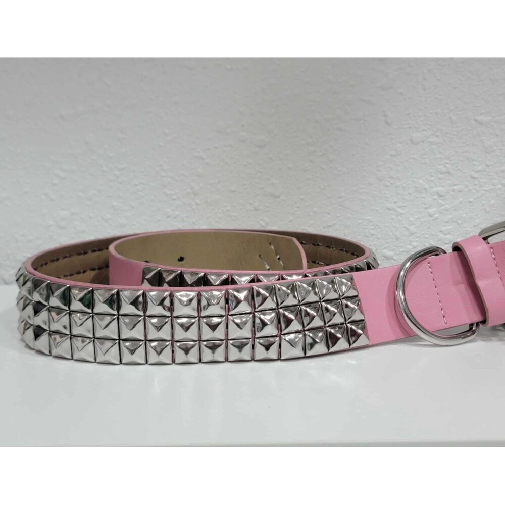 Y2K vintage 1990s Women's M buckle belt STUDDED Pink Punk Skate Goth Grunge
